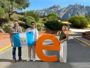 Estudiantes de Escuela de Negocios UFM en EADA Business School