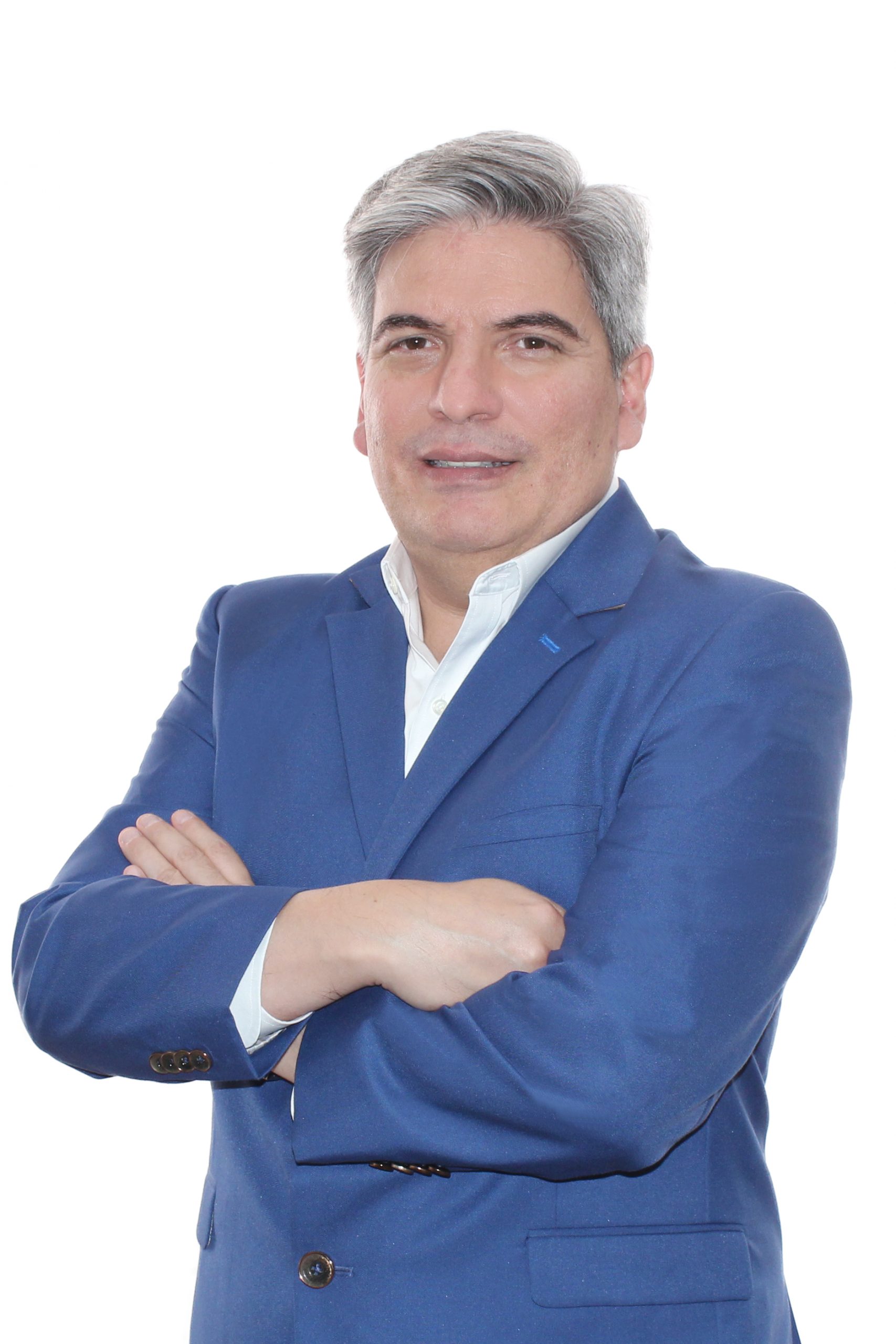 Cesar Aróstegui - Escuela de Negocios
