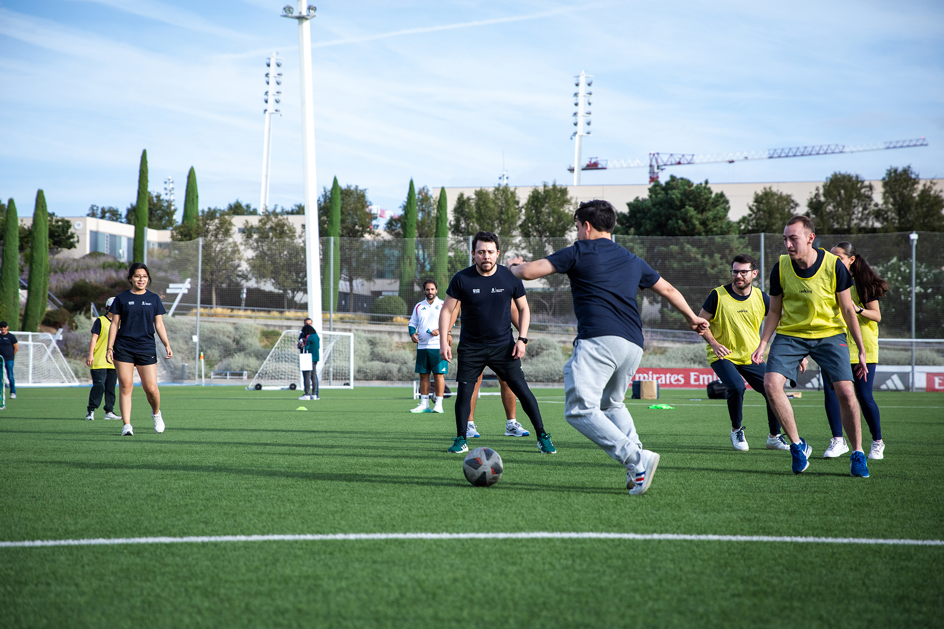Estudiantes del MBA en Ciudad Deportiva de Valdebebas.