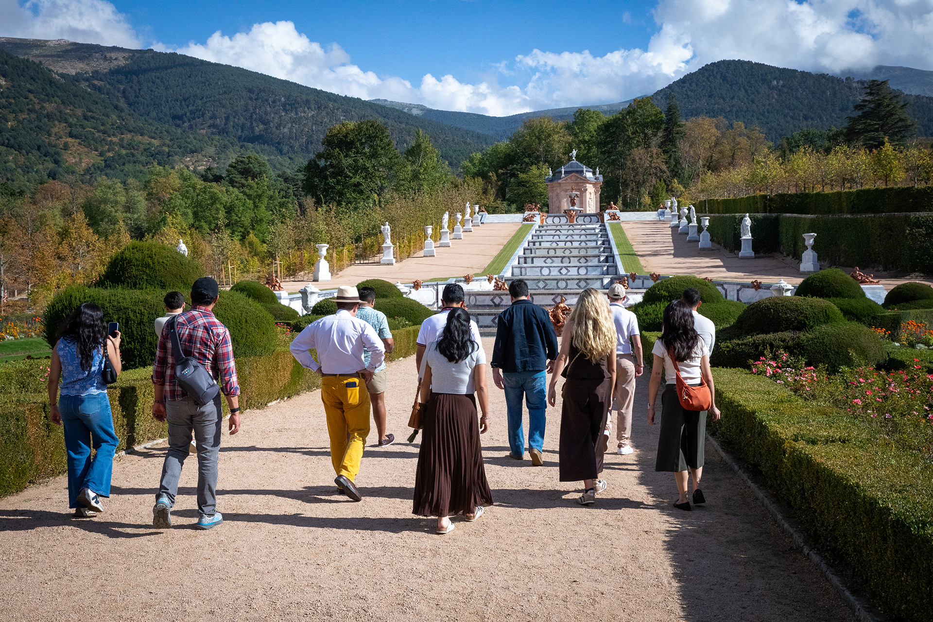 Estudiantes del MBA en Palacio Real de La Granja de San Ildefonso con Alberto Garín.